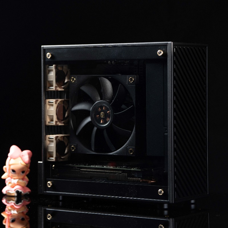 Case ITX LP P6 in Alluminio CN - Sff Mini Itx Cnc Aluminum Chassis recensione e prezzo